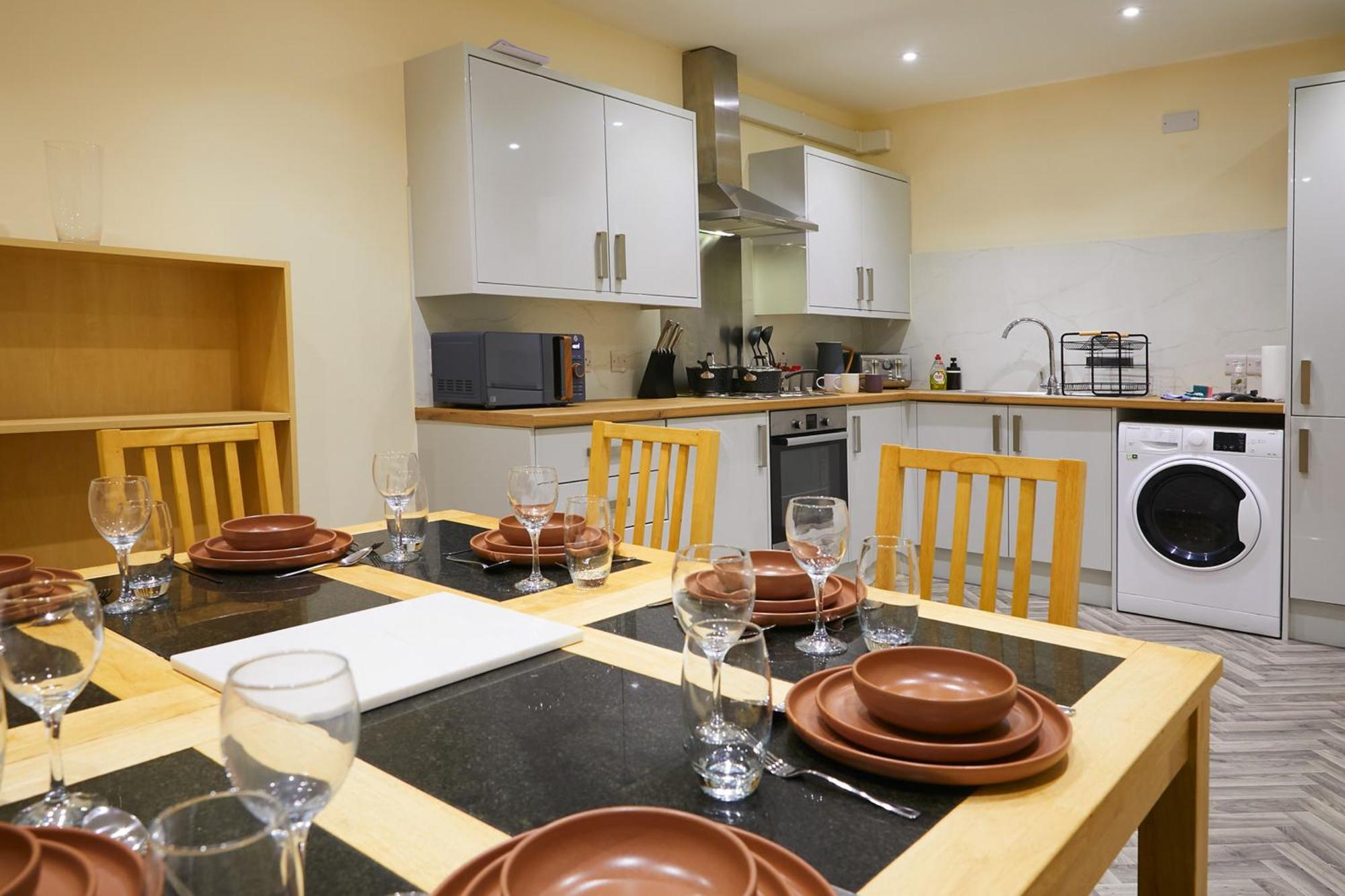25 Newborough By In *