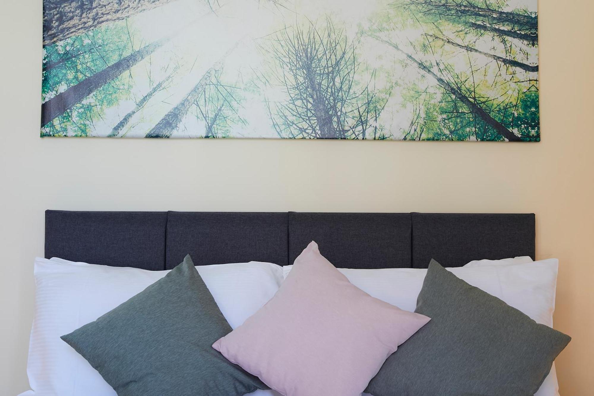 25 Newborough By In *