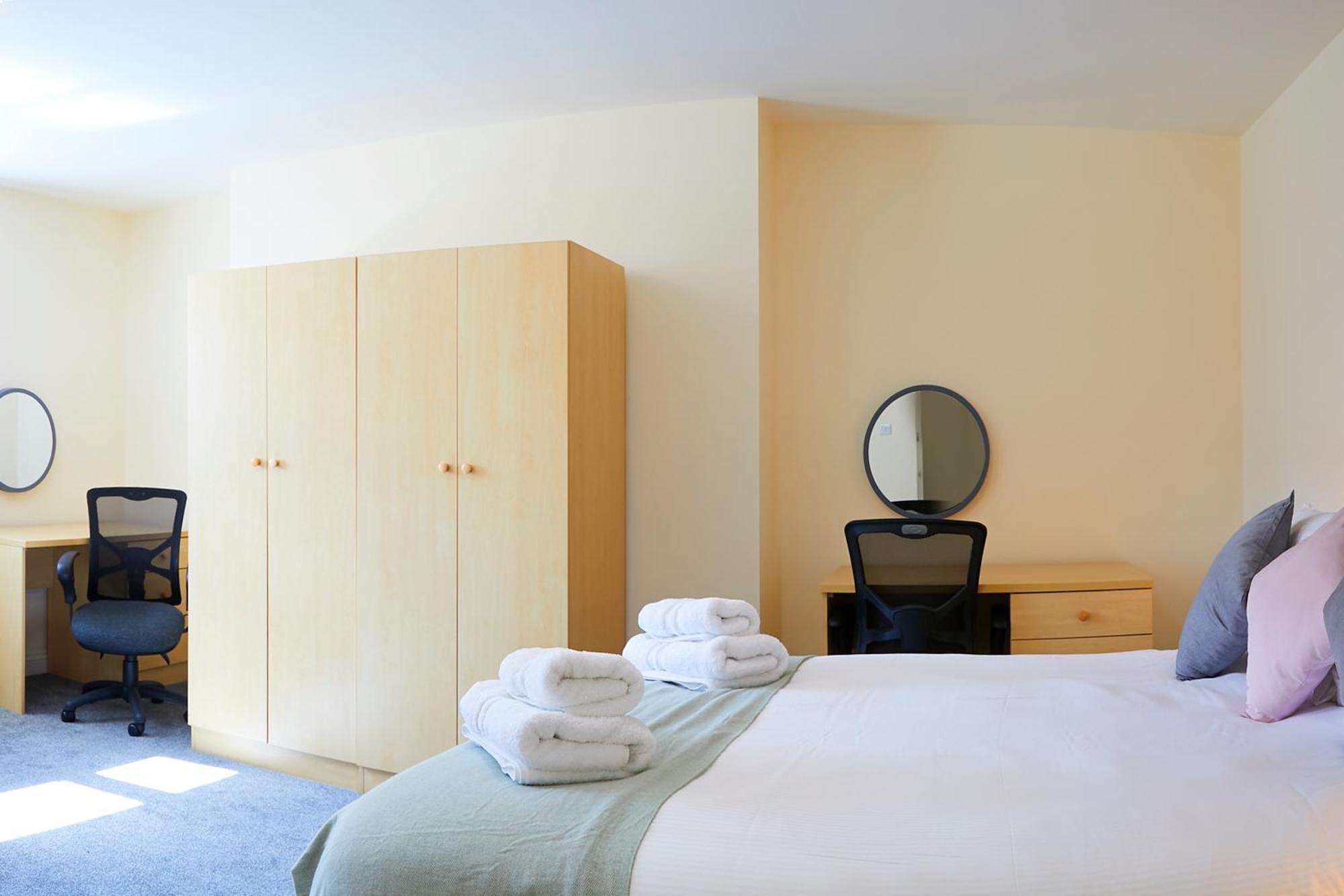Apartment 25 Newborough By In Scarborough
