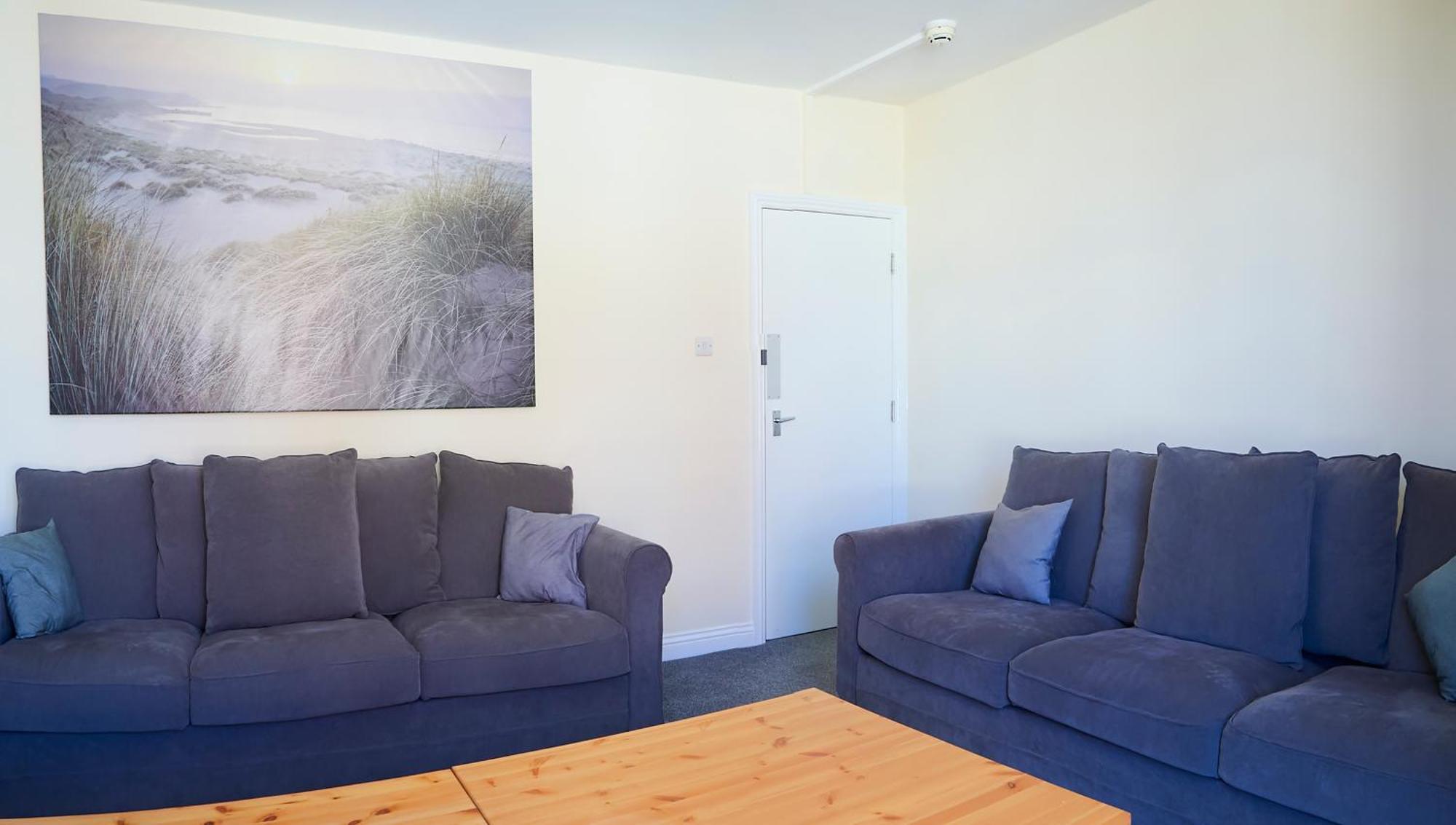 25 Newborough By In *